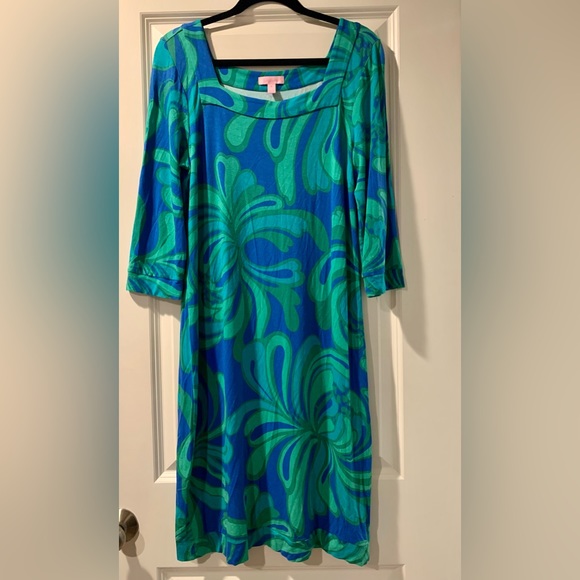 Lilly Pulitzer Newport Dress Out With A Big Bang Brewster Blu Size Medium - Picture 1 of 4